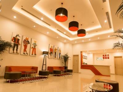 Red Fox By Lemon Tree Hotels, Sector 60, Gurugram Gurgaon Exterior photo